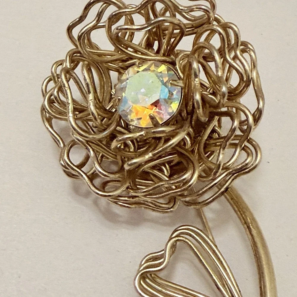 Vintage Brooch MCM Flower Heart Aurora Borealis Rhinestone Fashion Gold Large 3